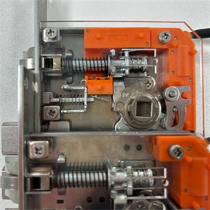 Placa de molla de maquinari